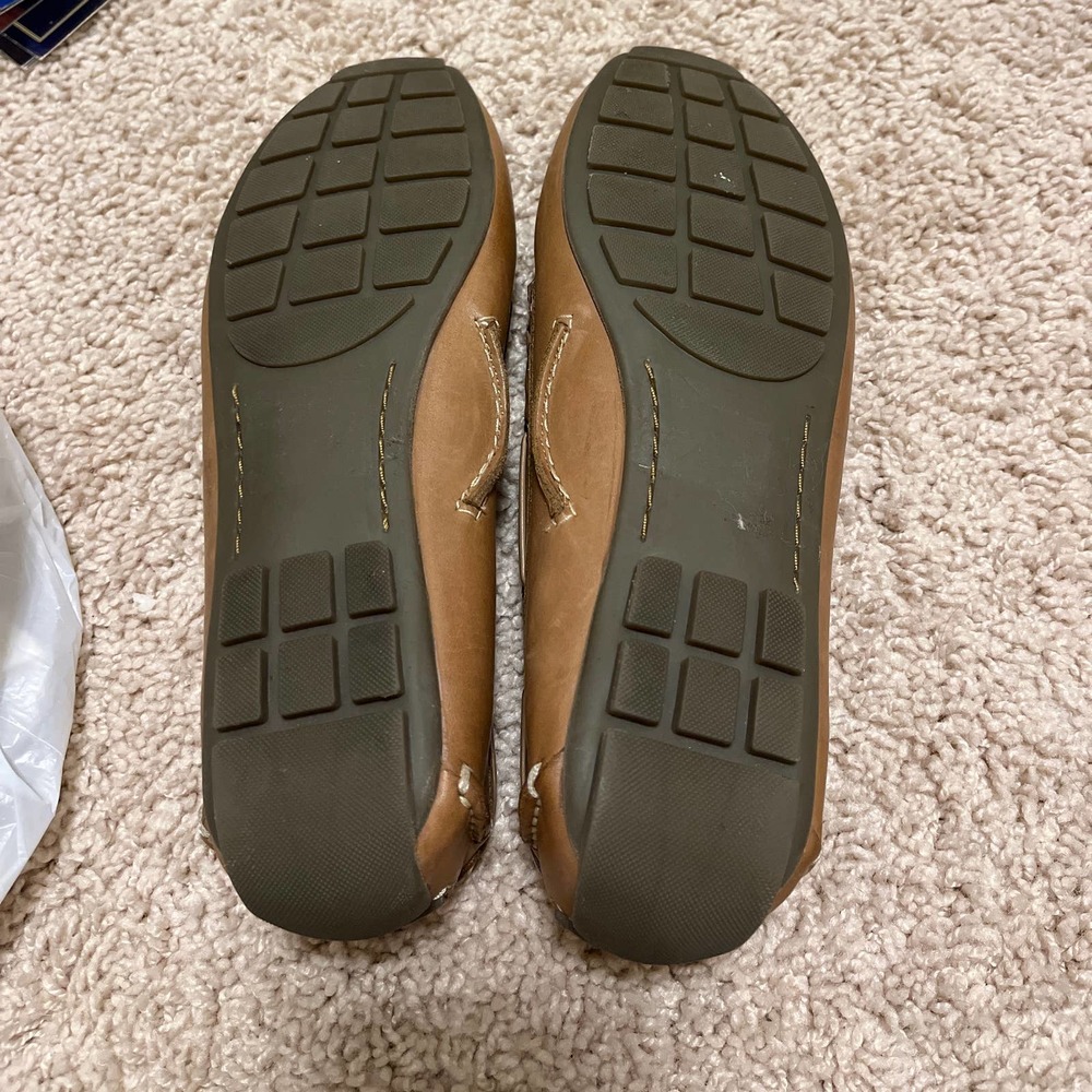 Clarks Artisan Dunbar Driving Moc Euc Sz 6.5 Tan - image 3